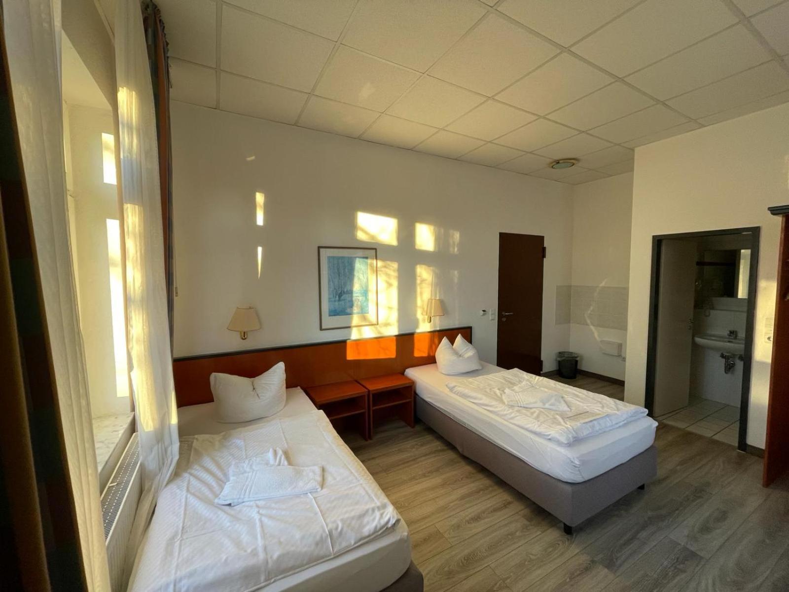 Hotel Birkenwerder Exterior photo